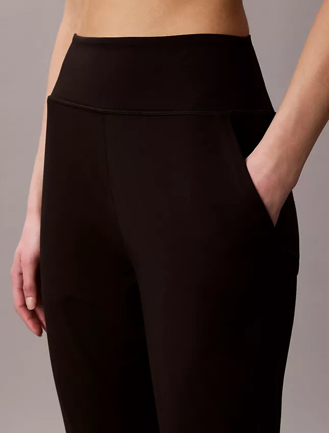 Pantalones deportivos suaves Pantalones deportivos suaves