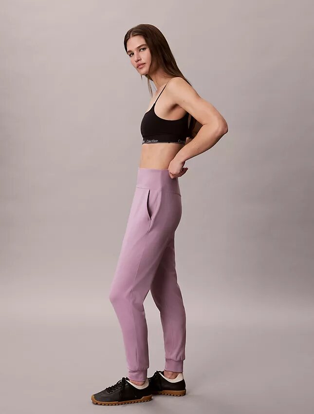 Pantalones deportivos suaves Pantalones deportivos suaves