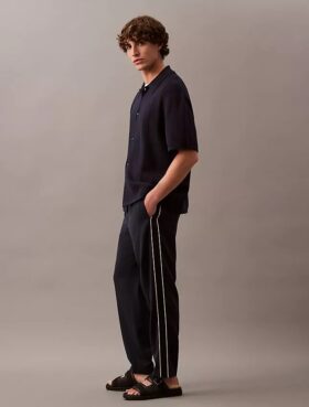 Pantalones holgados y ajustados Pantalones holgados y ajustados