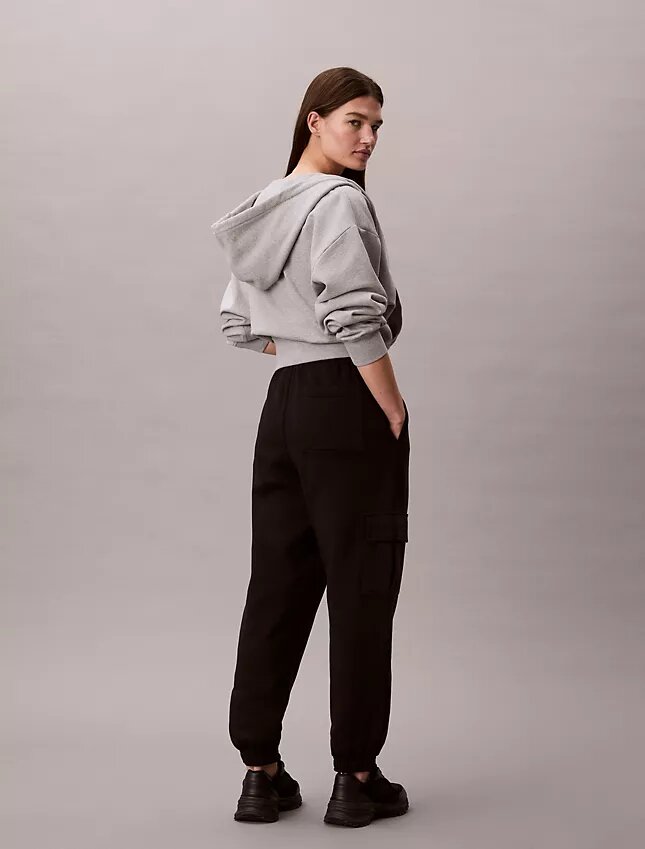 Pantalones joggers cargo de felpa con Monogram Pantalones joggers cargo de felpa con Monogram