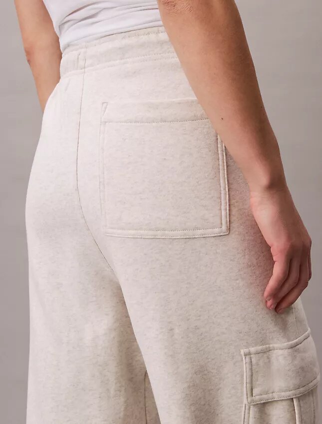 Pantalones joggers cargo de felpa con Monogram Pantalones joggers cargo de felpa con Monogram