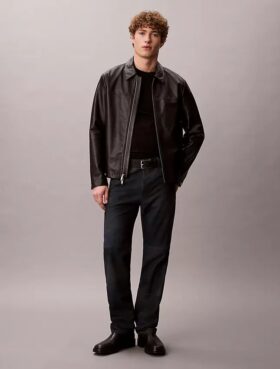 Pantalones rectos de gamuza estilo años 90
