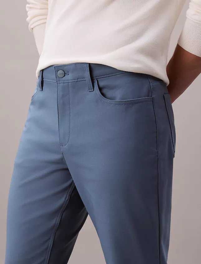 Pantalones Slim Move de 5 bolsillos Pantalones Slim Move de 5 bolsillos