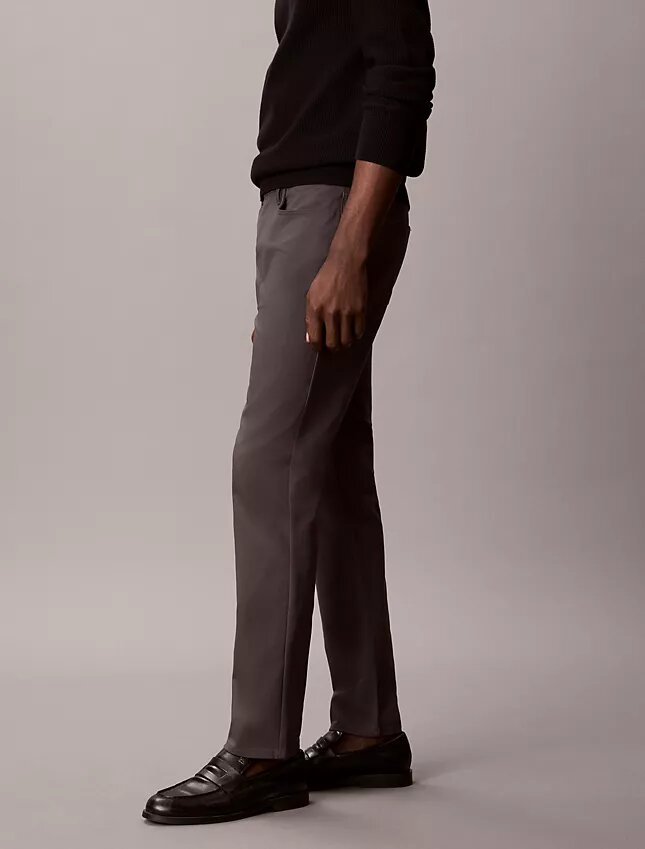 Pantalones Slim Move de 5 bolsillos Pantalones Slim Move de 5 bolsillos