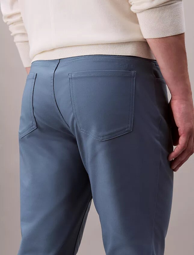 Pantalones Slim Move de 5 bolsillos Pantalones Slim Move de 5 bolsillos