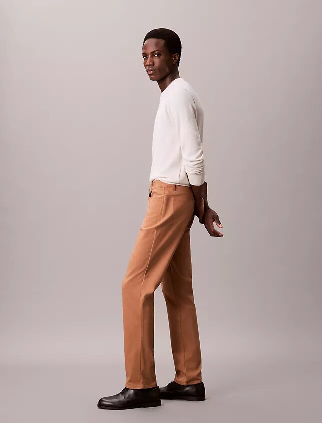 Pantalones Slim Move de 5 bolsillos Pantalones Slim Move de 5 bolsillos
