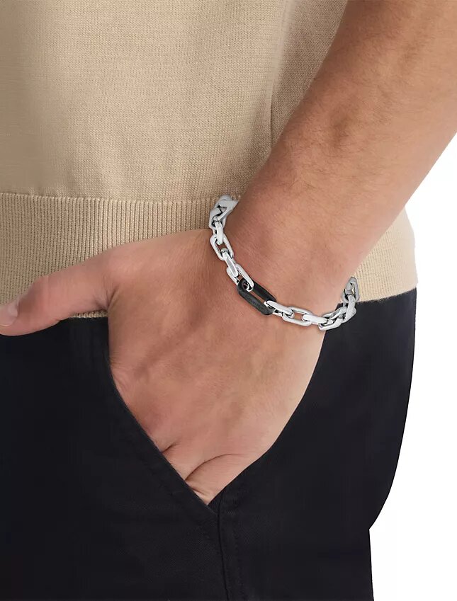 Pulsera de cadena con eslabones esculpidos Pulsera de cadena con eslabones esculpidos