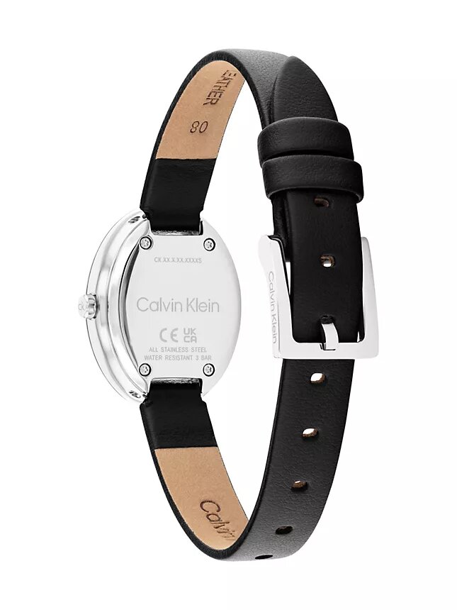 Reloj con bisel contorneado, esfera ovalada y correa de cuero Reloj con bisel contorneado, esfera ovalada y correa de cuero