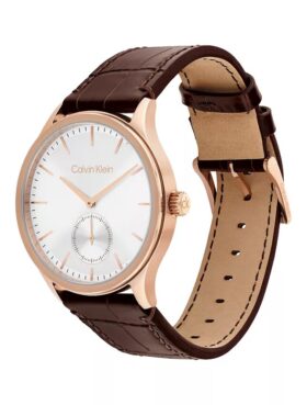 Reloj con esfera cepillada y correa de cuero Reloj con esfera cepillada y correa de cuero