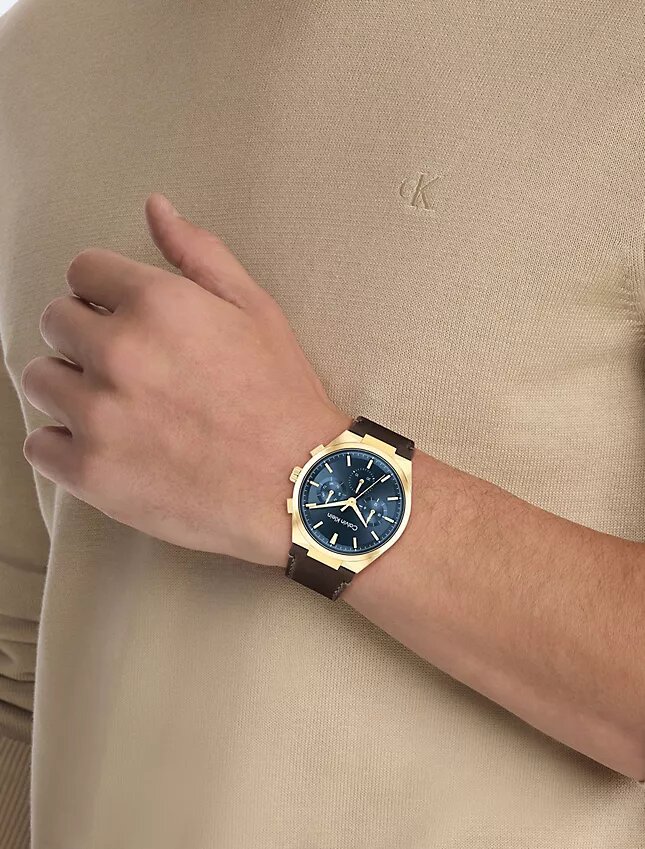 Reloj multifunción con correa de cuero Reloj multifunción con correa de cuero