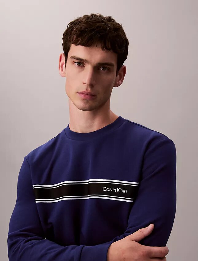 Sudadera clásica de felpa a rayas Sudadera clásica de felpa a rayas