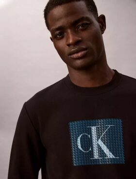 Sudadera de felpa con gráfico de Monogram en capas Sudadera de felpa con gráfico de Monogram en capas