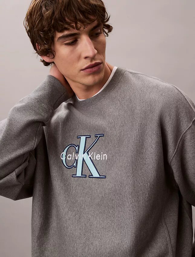 Sudadera holgada de felpa premium Monologo Sudadera holgada de felpa premium Monologo