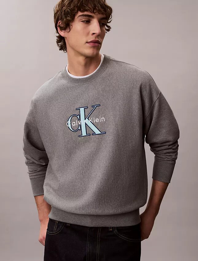 Sudadera holgada de felpa premium Monologo Sudadera holgada de felpa premium Monologo