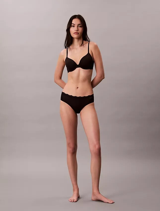 Sujetador Attraction con forro ligero y cobertura perfecta Sujetador Attraction con forro ligero y cobertura perfecta