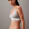 Sujetador Bralette con cierre frontal triangular, ligeramente forrado, de algodón y Modal Sujetador Bralette con cierre frontal triangular, ligeramente forrado, de algodón y Modal