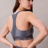 Sujetador deportivo de impacto medio con espalda nadadora y estampado deportivo moderno Sujetador deportivo de impacto medio con espalda nadadora y estampado deportivo moderno
