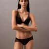 Sujetador plunge de encaje floral negro de CK Black Sujetador plunge de encaje floral negro de CK Black