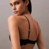 Sujetador plunge de encaje floral negro de CK Black Sujetador plunge de encaje floral negro de CK Black