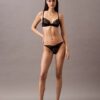 Sujetador plunge Unlined de encaje geométrico negro de CK Black Sujetador plunge Unlined de encaje geométrico negro de CK Black