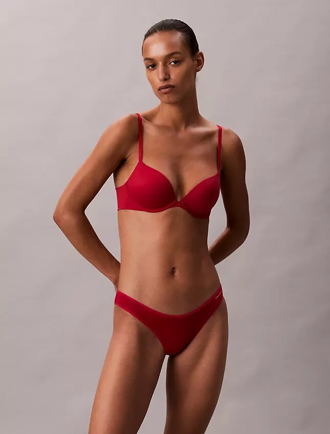 Sujetador Push-Up con escote profundo de ajuste Perfectly Fit Sujetador Push-Up con escote profundo de ajuste Perfectly Fit