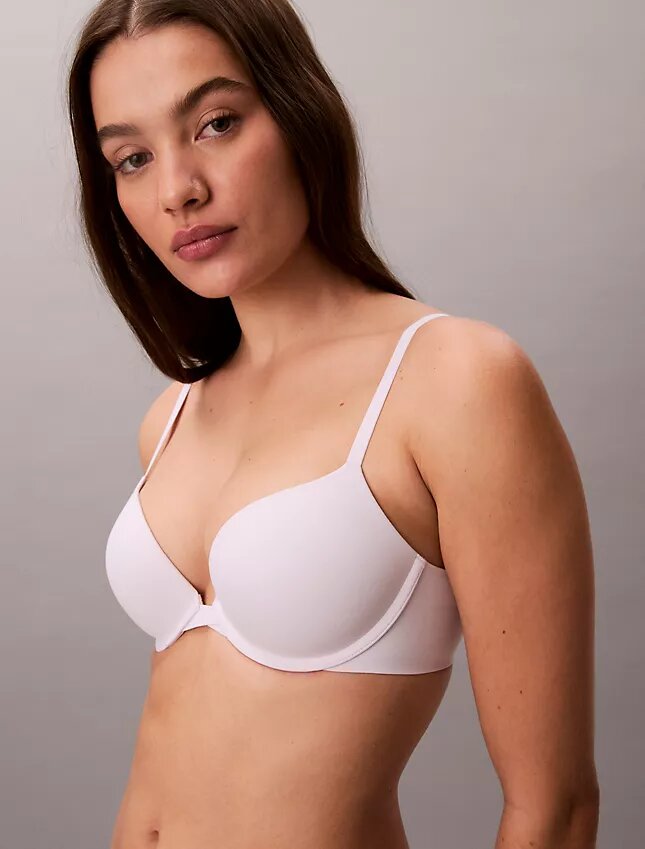 Sujetador Push-Up con escote profundo de ajuste Perfectly Fit Sujetador Push-Up con escote profundo de ajuste Perfectly Fit