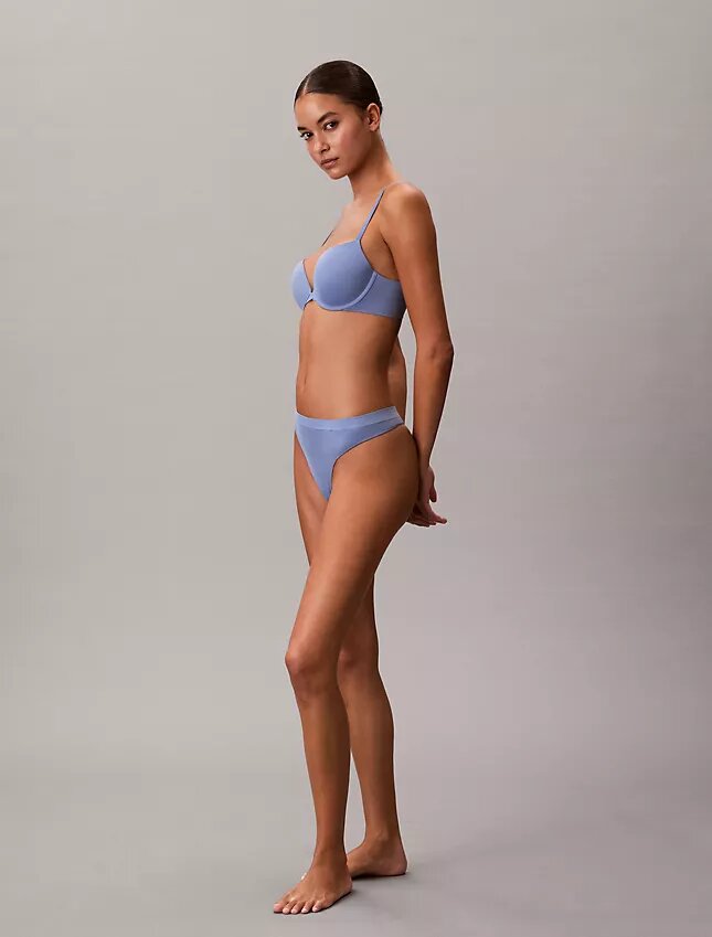 Sujetador Push-Up con escote profundo de ajuste Perfectly Fit Sujetador Push-Up con escote profundo de ajuste Perfectly Fit