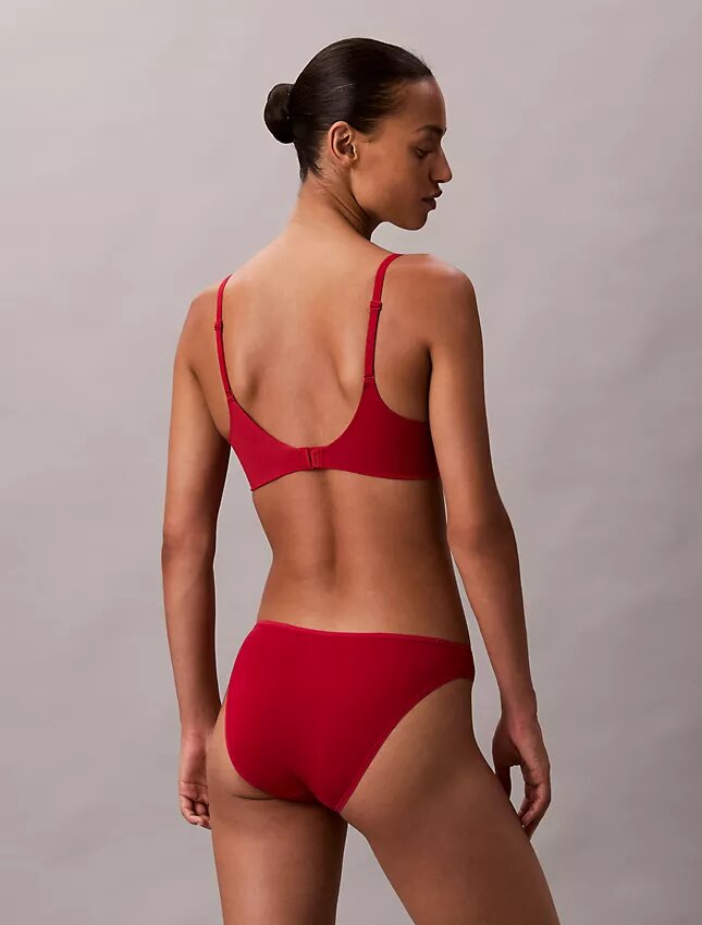 Sujetador Push-Up con escote profundo de ajuste Perfectly Fit Sujetador Push-Up con escote profundo de ajuste Perfectly Fit