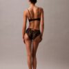 Sujetador Push-Up con escote profundo y encaje floral negro CK Black Sujetador Push-Up con escote profundo y encaje floral negro CK Black