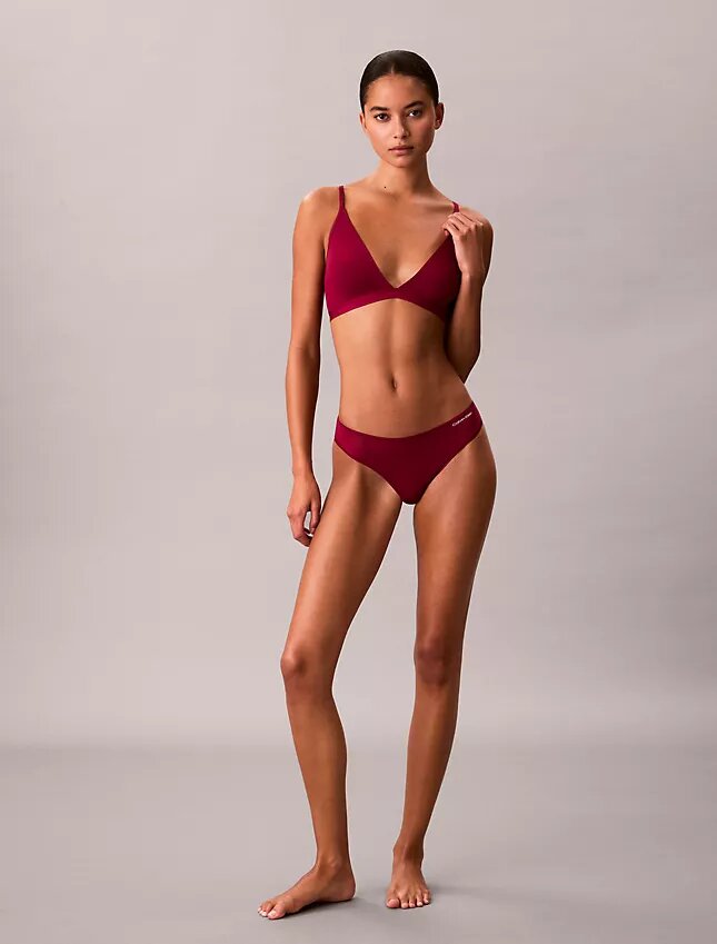Sujetador triangular con forro ligero Form to Body Bralette Sujetador triangular con forro ligero Form to Body Bralette