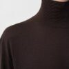 Suéter de cuello alto color ceniza Suéter de cuello alto color ceniza
