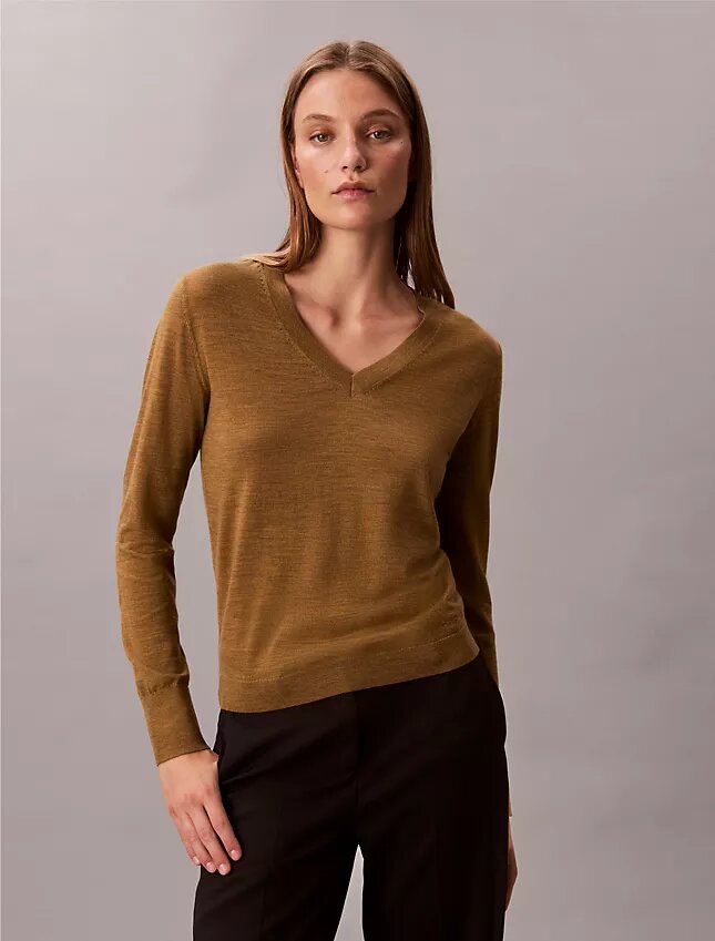 Suéter de cuello en V de lana merino Suéter de cuello en V de lana merino