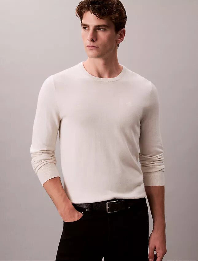 Suéter de cuello redondo de mezcla de merino extrafina Suéter de cuello redondo de mezcla de merino extrafina
