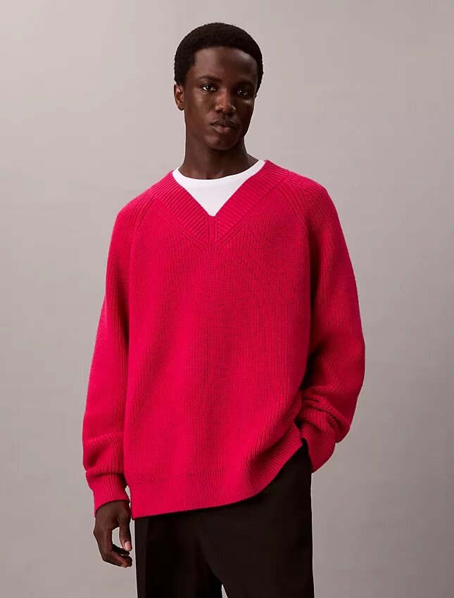 Suéter holgado con cuello en V de mezcla de lana merino Suéter holgado con cuello en V de mezcla de lana merino