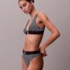 Tanga elástica de microfibra con monograma gráfico Tanga elástica de microfibra con monograma gráfico