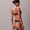 Tanga elástica de microfibra con monograma gráfico Tanga elástica de microfibra con monograma gráfico
