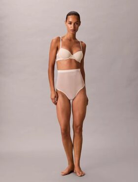 Thong de malla minimalista de cintura alta