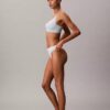 Thong flexible con costuras Thong flexible con costuras