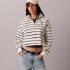 Top corto de felpa con Monogram a rayas Top corto de felpa con Monogram a rayas
