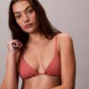 Top de bikini triangular liso Top de bikini triangular liso
