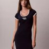 Vestido de camiseta con cuello redondo y logotipo de 1989