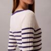 Vestido de manga larga a rayas con tejido acanalado Vestido de manga larga a rayas con tejido acanalado