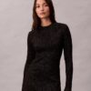 Vestido de punto corto de mezcla de lana merino y lurex Vestido de punto corto de mezcla de lana merino y lurex