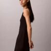 Vestido midi acampanado Vestido midi acampanado