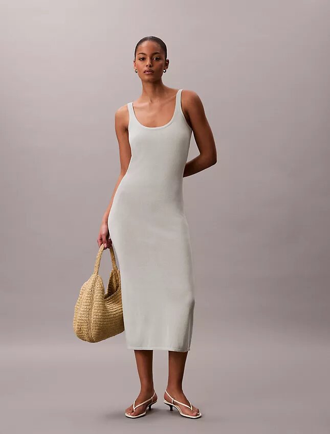 Vestido midi de cuello redondo en mezcla de lino Vestido midi de cuello redondo en mezcla de lino