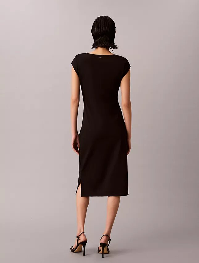 Vestido midi de ponte Vestido midi de ponte