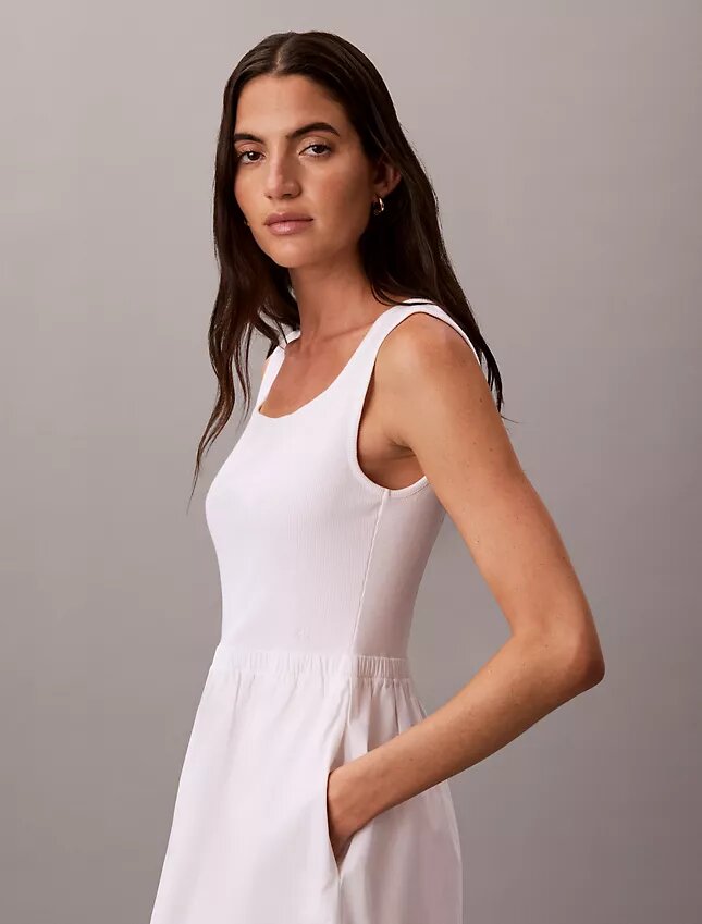 Vestido midi fruncido Vestido midi fruncido