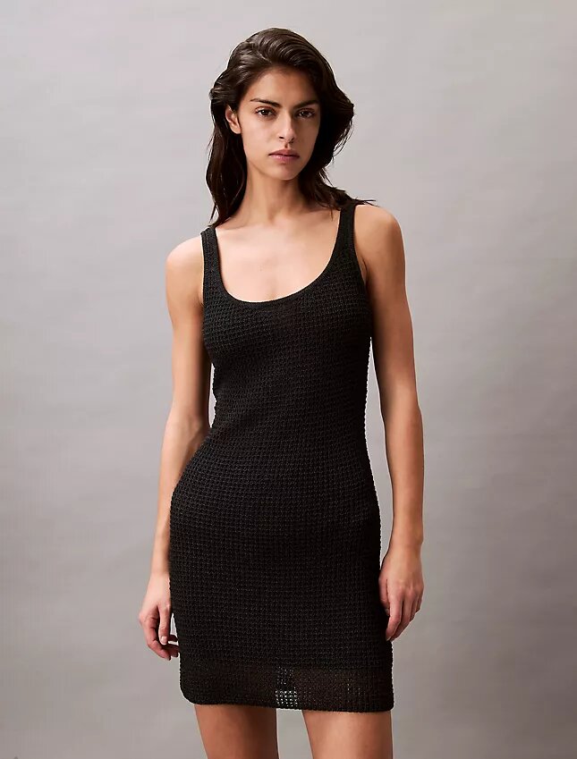 Vestido mini con punto de suéter Vestido mini con punto de suéter