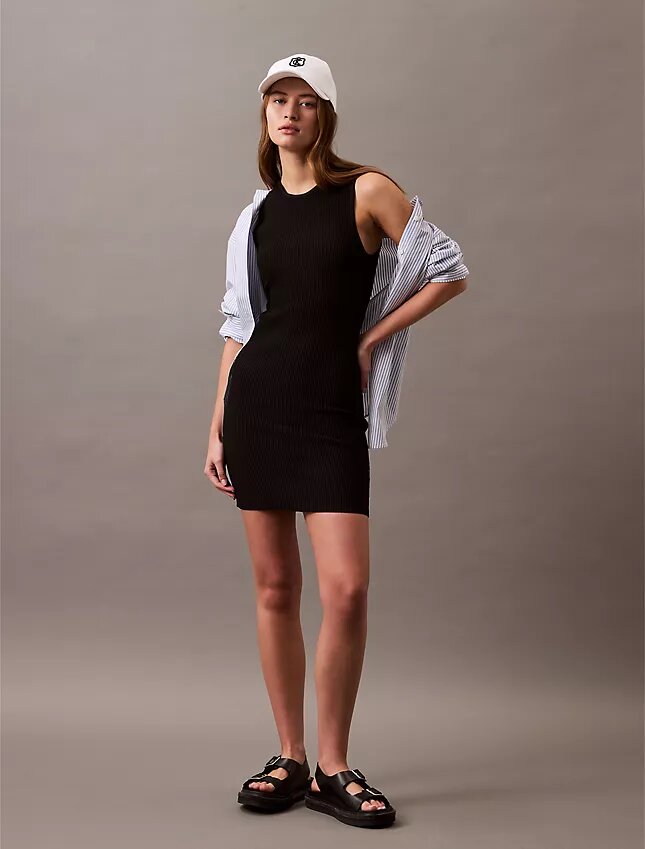 Vestido mini sin mangas acanalado Vestido mini sin mangas acanalado
