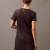 Vestido mini tipo camiseta